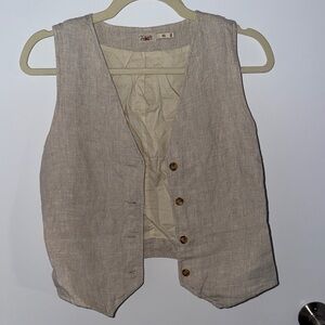 Faherty Button-Front Vest in Natural Beige